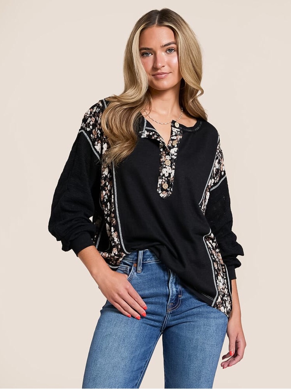 Buckle Daytrip Pieced Floral Henley Size L Black Thermal Waffle Pullover Patch